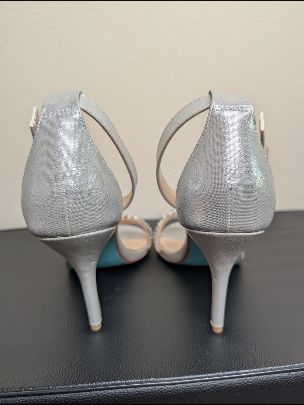 Betsey Johnson Silver Crystal Embellished Satin Heels Ankle Strap Size 9 - Picture 5 of 9